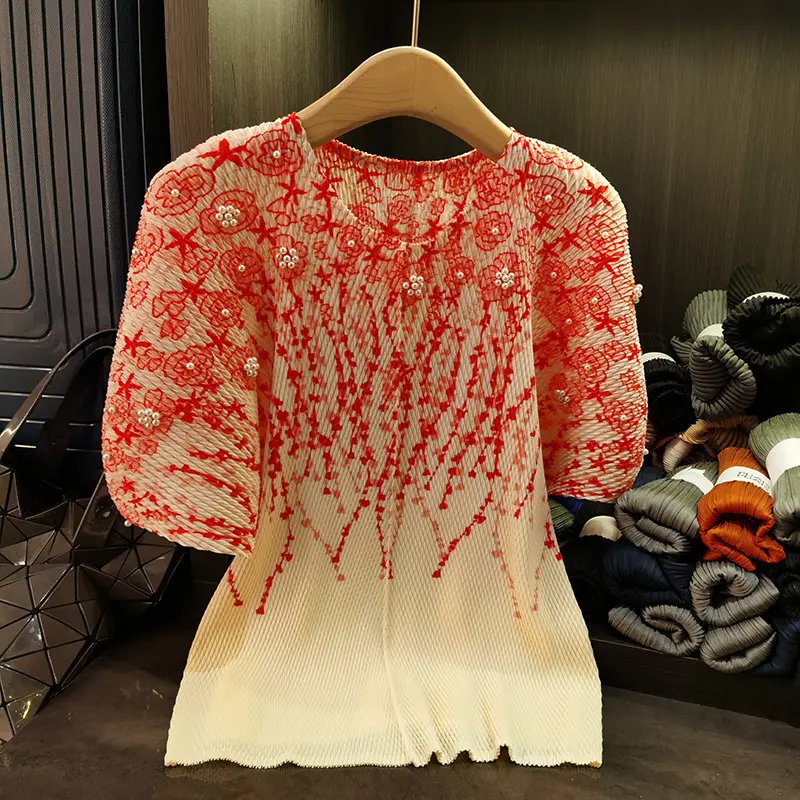 LANMREM Summer Lightweight Beading Print Pleated T-shirs For Women Round Collar Batwing Sleeve Long Pullover Tops 2025 2DB3300