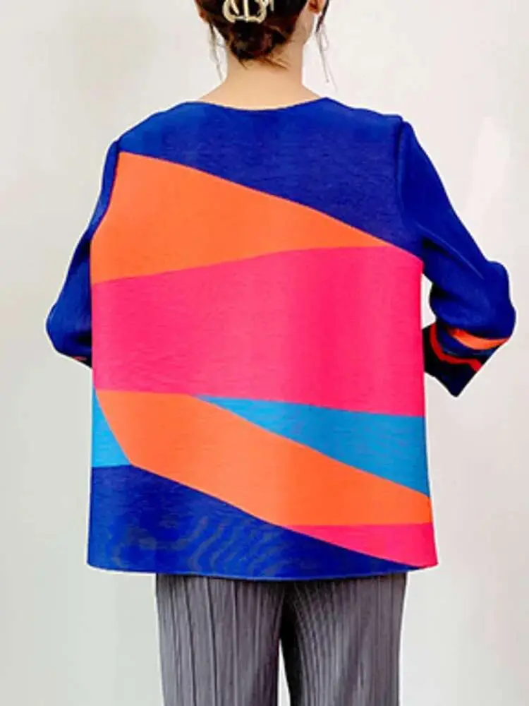 LANMREM 2025 Spring Casual Pleated T-shirt For Women O-neck Long Sleeves Color Block Thin Tops Fashion Female Clothes 2YA824