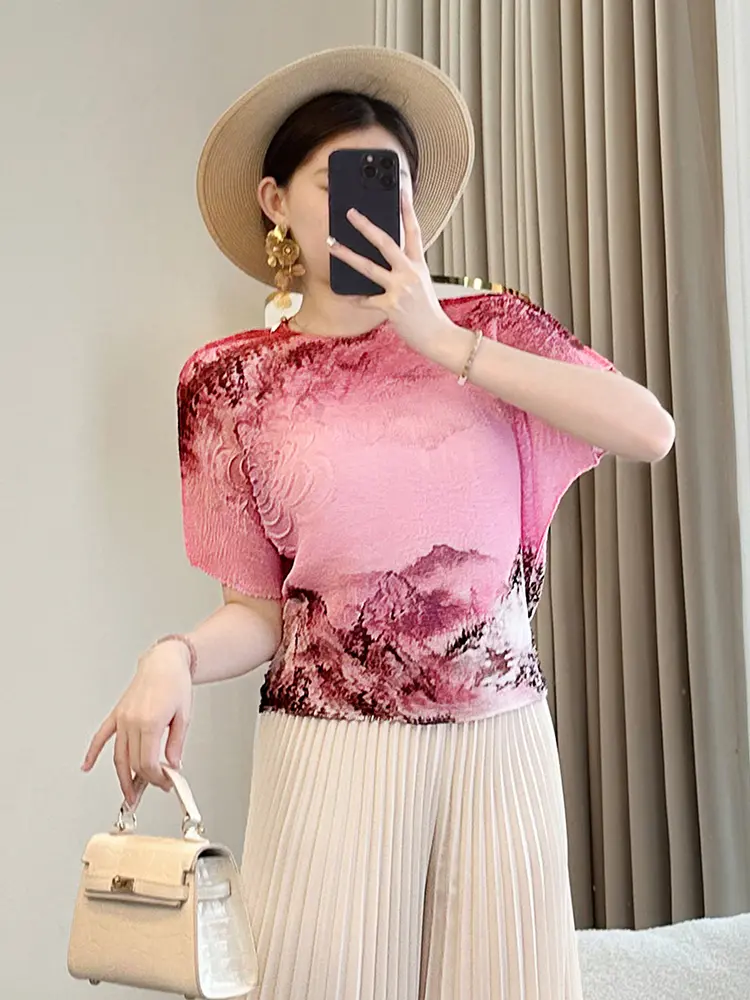 LANMREM Chinese Ink Painting Printed Short Sleeved Pleated T-shirt For Women 2025 New Summer Chic Casual Short Tops 2DB2722