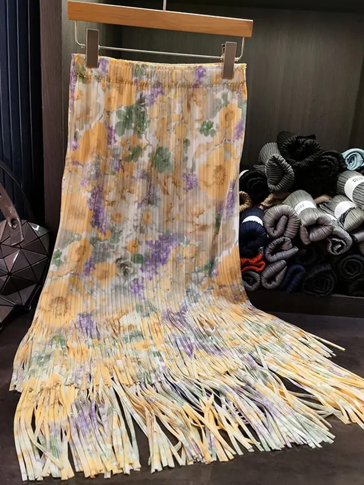 LANMREM 2025 Summer New Small Floral Design Midi Skirt High-end Vacation Style Elegant Pleated Tassel Skirts For Women 2DM1050