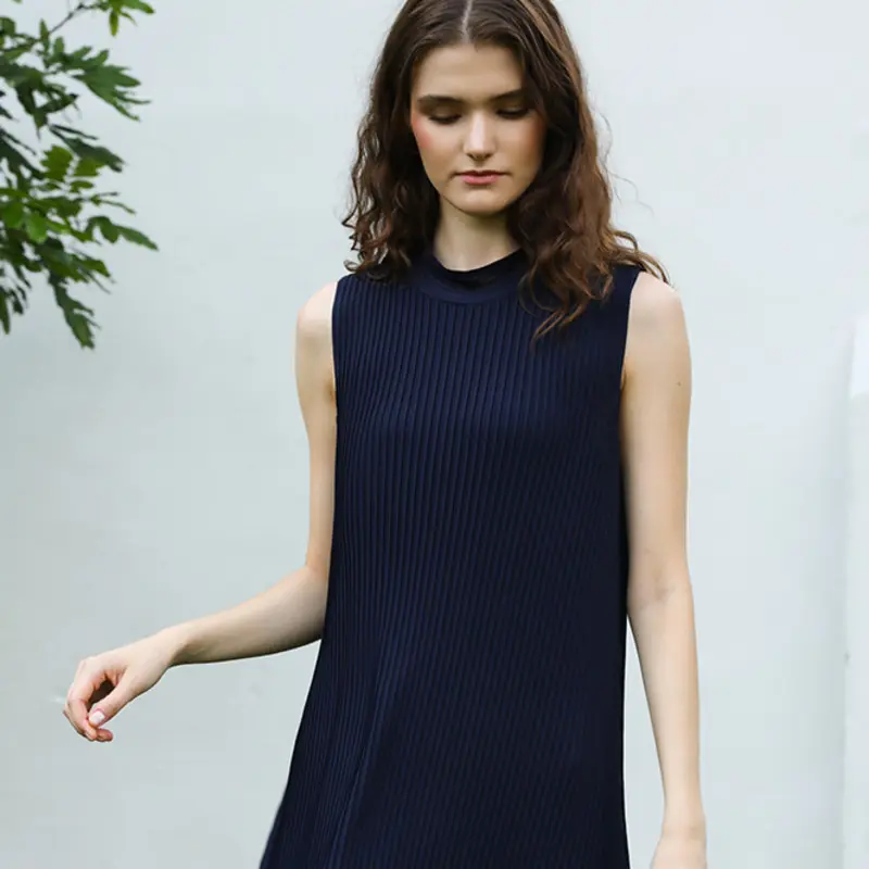 LANMREM 2025 New French Style Mid-Length Dress Elegant Temperament Solid Color Summer Sleeveless Women's Pleated Dress 2DB4170