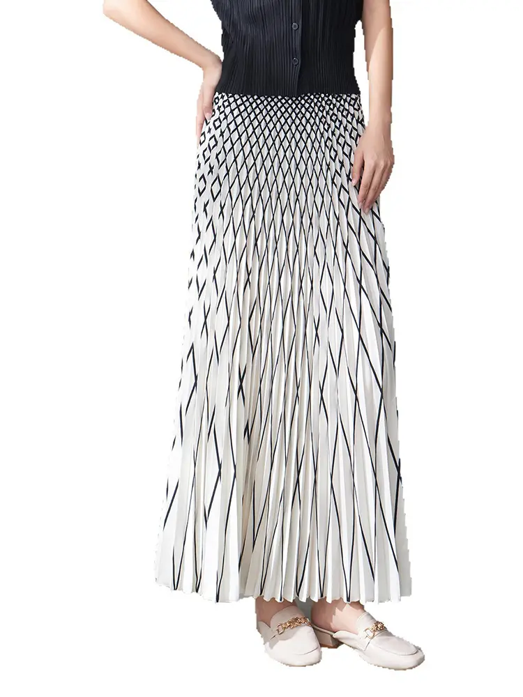 LANMREM Vacation Style Striped Flared Skirt Pleated Elastic Waist Versatile New Summer A-line Skirts 90cm Length  2DM1015