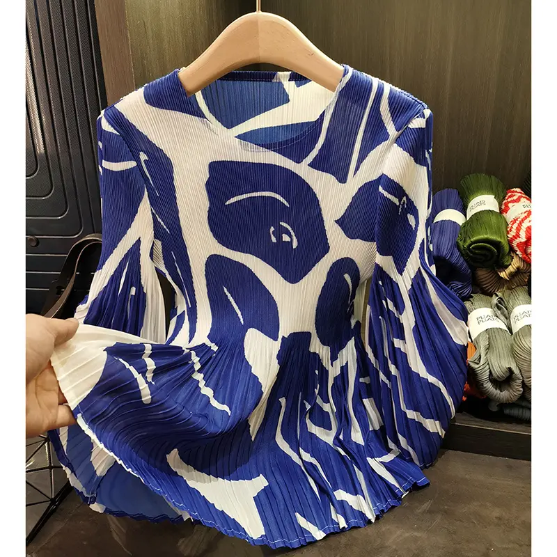 LANMREM Women's Printed Puff Sleeve Pleated T-shirt Round Neck Irregular Casual Tops 2025 New Elastic Loose Pullover Top 2DE657