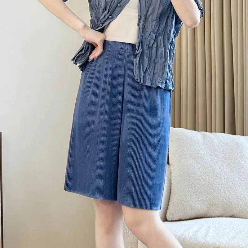 LANMREM Summer Chic Wide Leg Shorts For Women Elastic High Waist Design Knee Length Pants 2025 New Fashion Bottoms 2DB4075