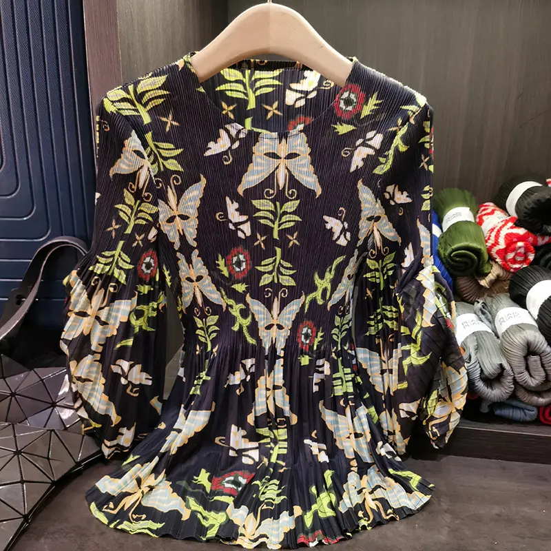 LANMREM Women's Printed Puff Sleeve Pleated T-shirt Round Neck Irregular Casual Tops 2025 New Elastic Loose Pullover Top 2DE657