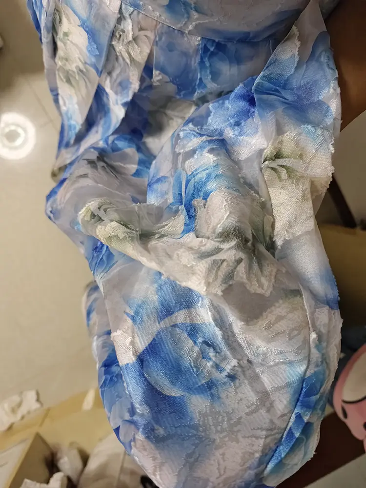 LANMREM Good Quality Blue Organza Cut Flower Printed Half Skirt 2025 New High Waist Jacquard A-line Skirt 2DB3388