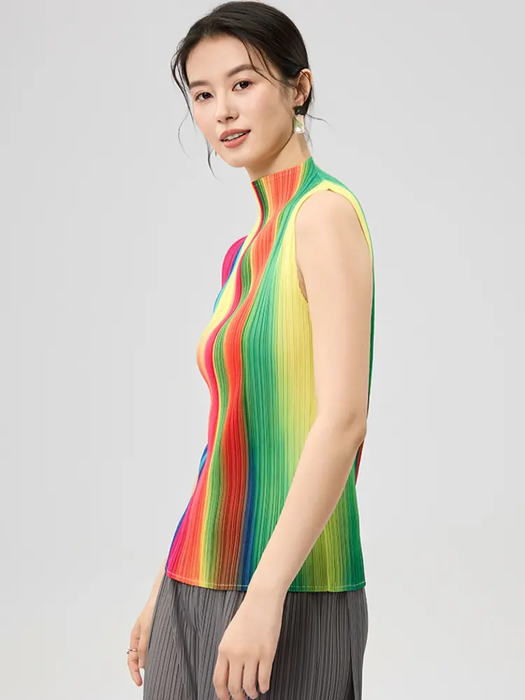 LANMREM Pleated 2025 Summer New Colorful Stripe Printed Stand Collar Sleeveless Tank Top Ealstic Slim Rainbow T-shirt 2DB3526