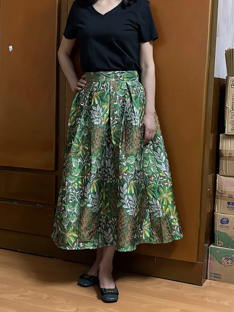 LANMREM Spring Green Jacquard Half Length Skirt Folded Ball Gown Mid Length High Waist Skirts 2025 New Famale Clothing 2DB3387