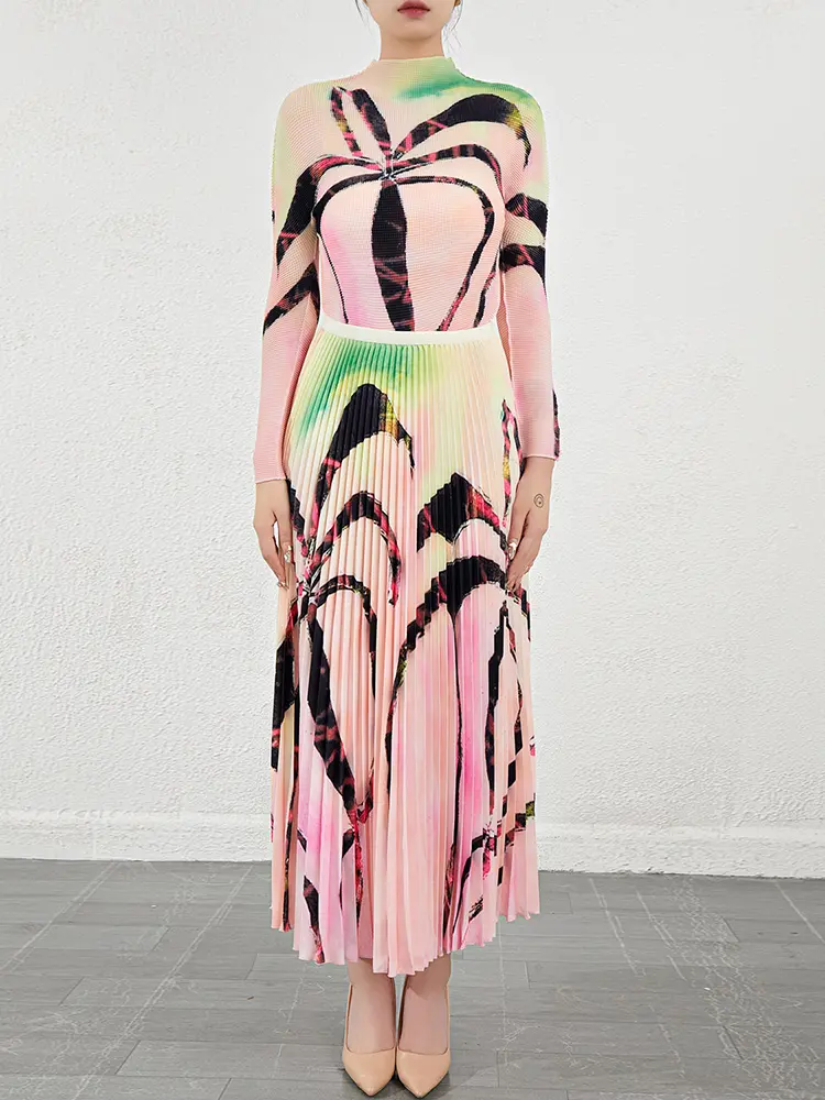 LANMREM Geometric Printing Elastic Slim Pleated Men's Two Pieces Set Stand Collar Long Sleeve T-shirt And A-line Skirt 2DB3415