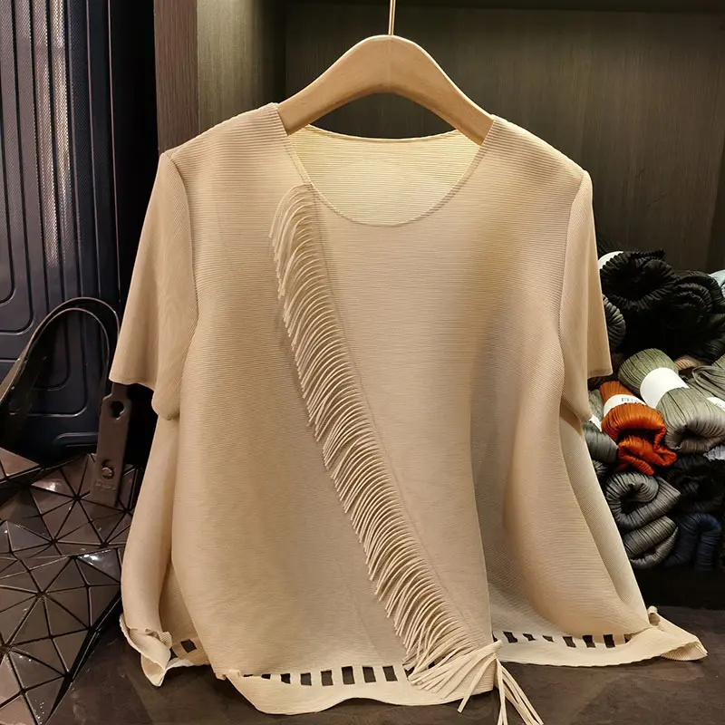 LANMREM Apricot Tassel Hollow Design Pleated Women's T-shirt Summer Loose Round Neck Short Sleeve Pullover Tops 2025 New 2DB3496