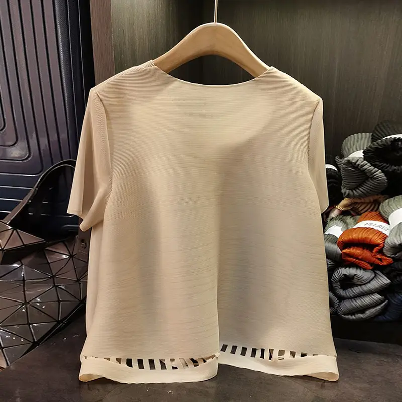 LANMREM Apricot Tassel Hollow Design Pleated Women's T-shirt Summer Loose Round Neck Short Sleeve Pullover Tops 2025 New 2DB3496