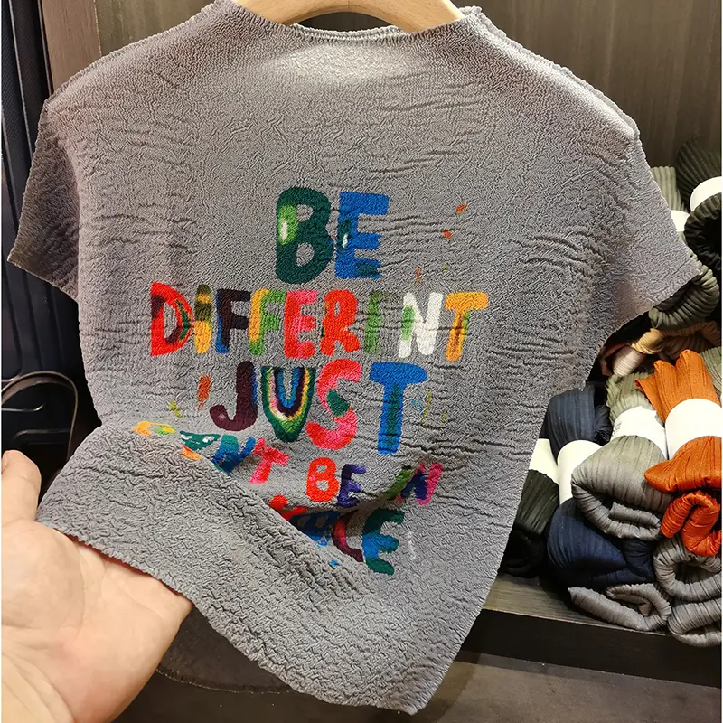 LANMREM Breathable Lightweight Summer New Letter Print T-Shirt Elegant Simple Versatile Pleated Short Sleeve Women's Top 2DB3739