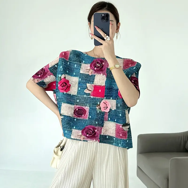 LANMREM Pleated Print Summer Women's T-Shirt Fashion Loose Elegant Versatile Floral 2025 New Pullover Short Sleeve Top 2DB3811