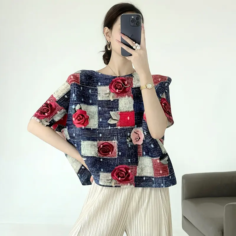LANMREM Pleated Print Summer Women's T-Shirt Fashion Loose Elegant Versatile Floral 2025 New Pullover Short Sleeve Top 2DB3811
