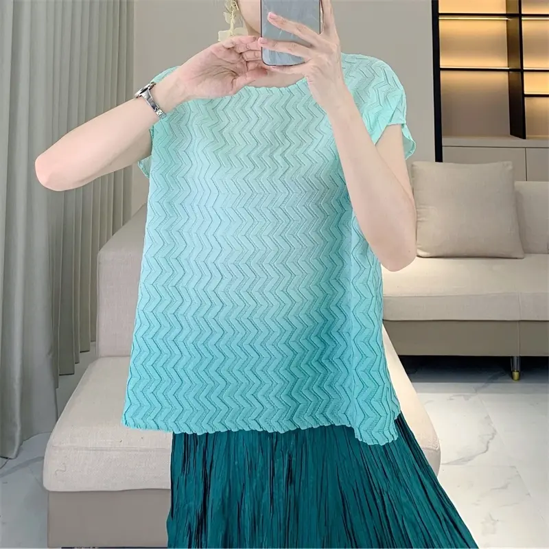 LANMREM Simple Gradient Wave Loose Women's T-shirt Casual Round Neck Summer New Short Sleeve Fashion Pullover Tee Top 2DB4052