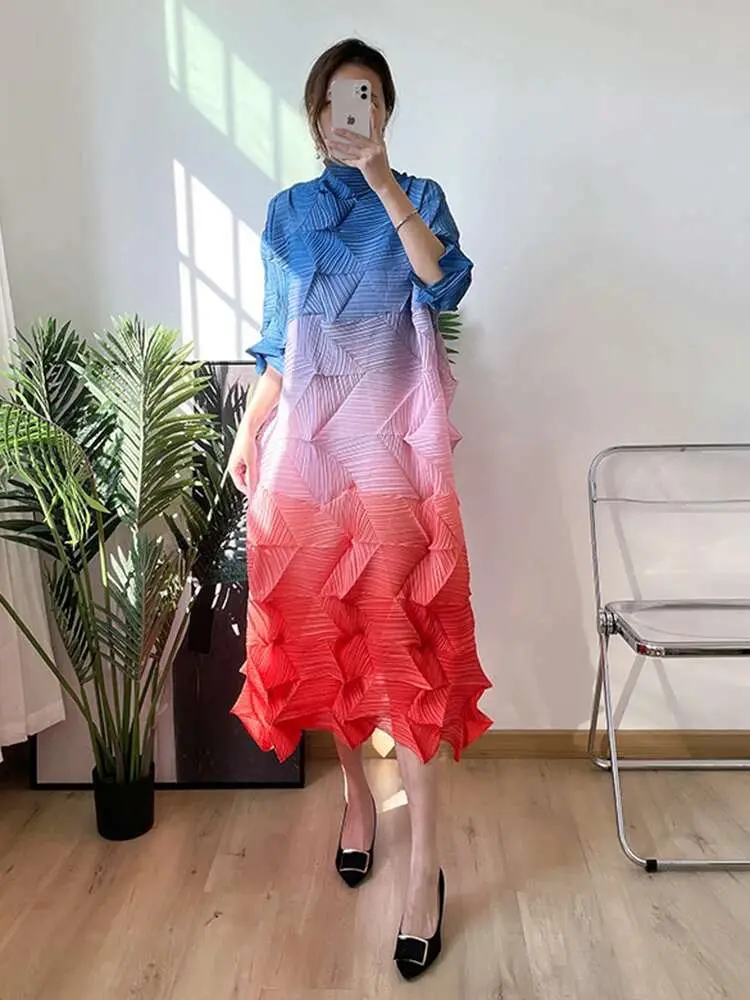 LANMREM Pleated Long Dress Women Turtleneck Color Block Fold Loose Dresses Female Elegant Clothing 2025 Spring Summer New 2M523