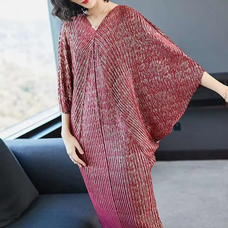 LANMREM 2025 High Quality New Fashion V Collar Pleats Batwing Sleeve Loose Dress For Women Print Clothing Vestido YE853