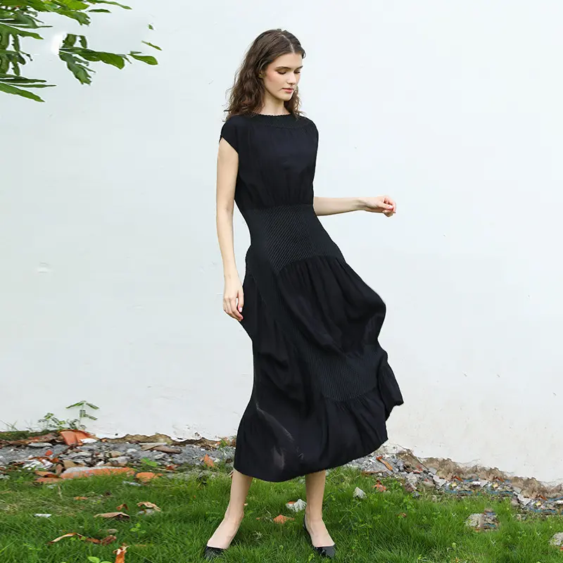 LANMREM High-end Silk Cotton Patchwork Irregular Women's Black Dress Niche Chic Pleated Design High-waisted Clothing 2DB4156