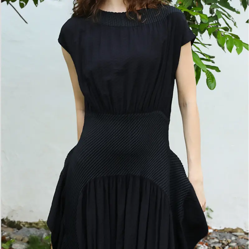 LANMREM High-end Silk Cotton Patchwork Irregular Women's Black Dress Niche Chic Pleated Design High-waisted Clothing 2DB4156