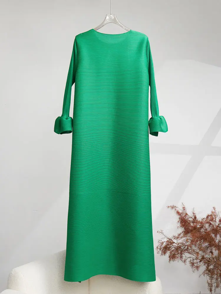 LANMREM Fashion Pleated Long Dress Women Round Neck A-line Solid Color Dresses Elegant Party 2023 Autumn New Clothing 2AA1969