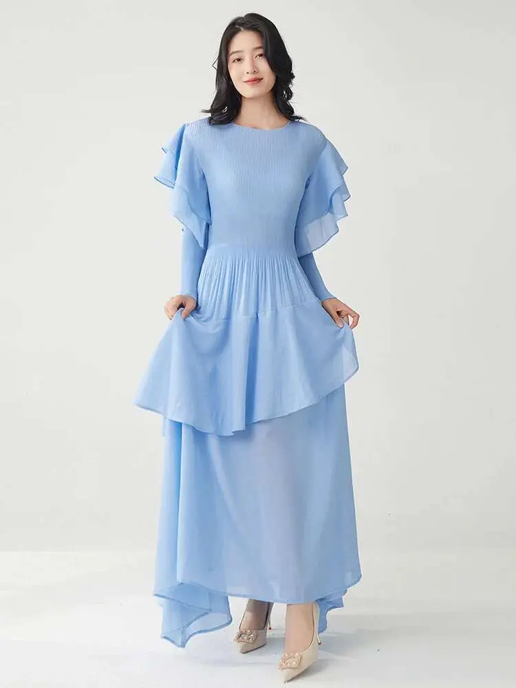 LANMREM Ruffled Pleated Dress For Women Round Neck Long Sleeve Solid Color Elegant Dresses Fashion 2025 Spring Summer New 2DE259