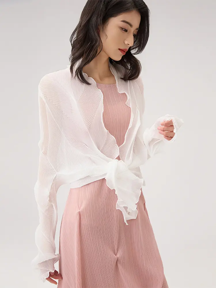 LANMREM Pleated Cardigan Top Women's New 2025 Summer Long Sleeve Semitransparent Sun Protection Shirt Chiffon Outer Cloth DB2830