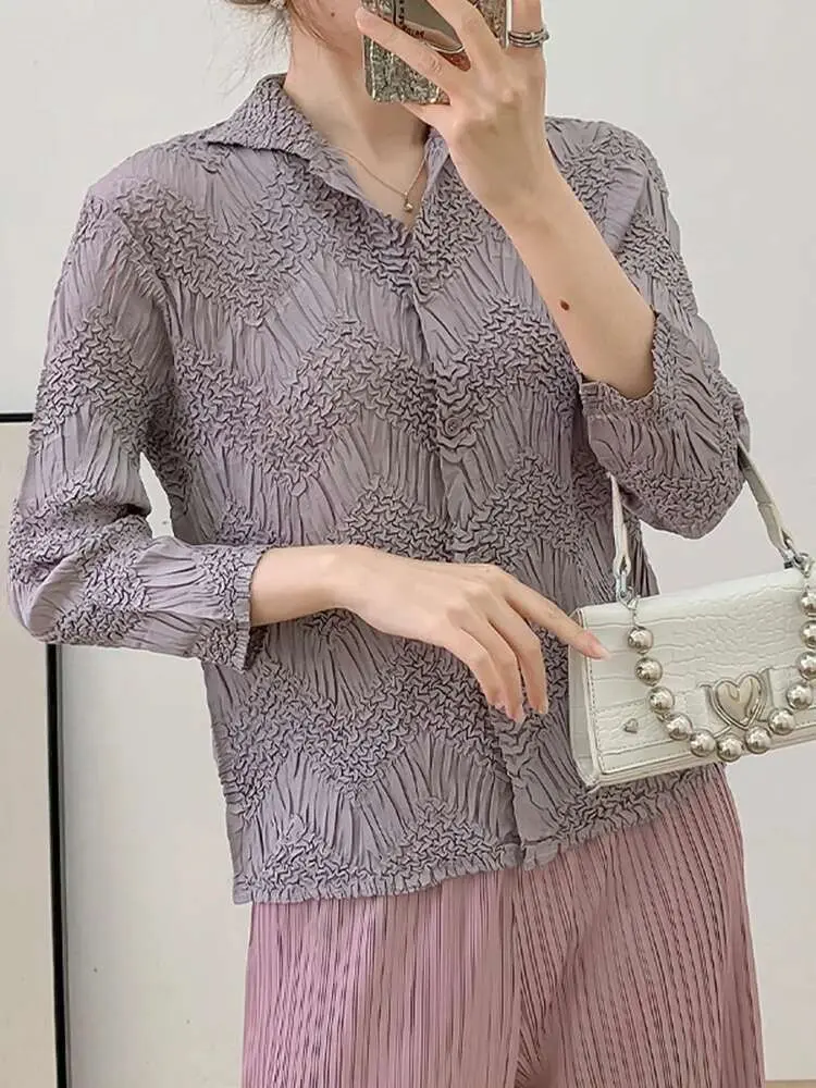 LANMREM Women's Pleated Shirt Lapel Long Sleeve Single Breasted Solid Color Casual Tops Female Fashion 2025 Spring New 2DE237