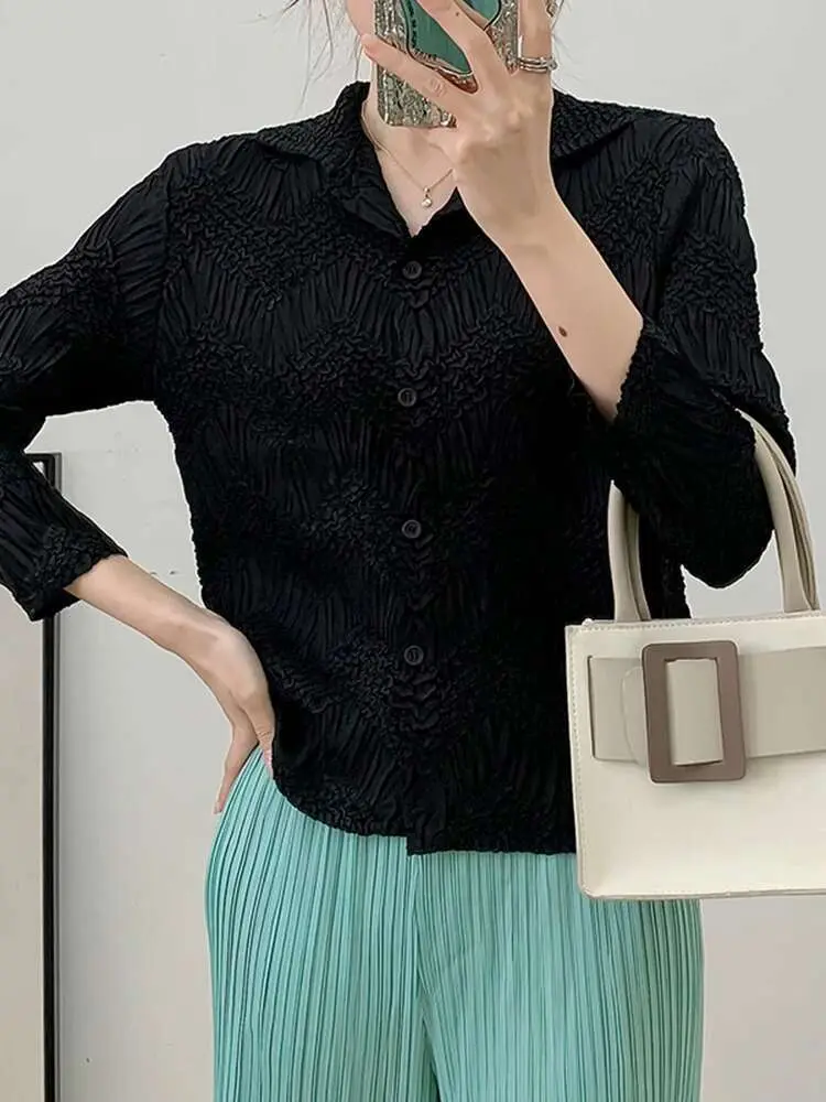 LANMREM Women's Pleated Shirt Lapel Long Sleeve Single Breasted Solid Color Casual Tops Female Fashion 2025 Spring New 2DE237