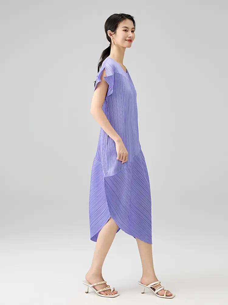 LANMREM Irregular Deisng Pleated Dress For Women 2025 New Loose Casual Round Collar Short Sleeve Vent Summer Dresses 2DB2820