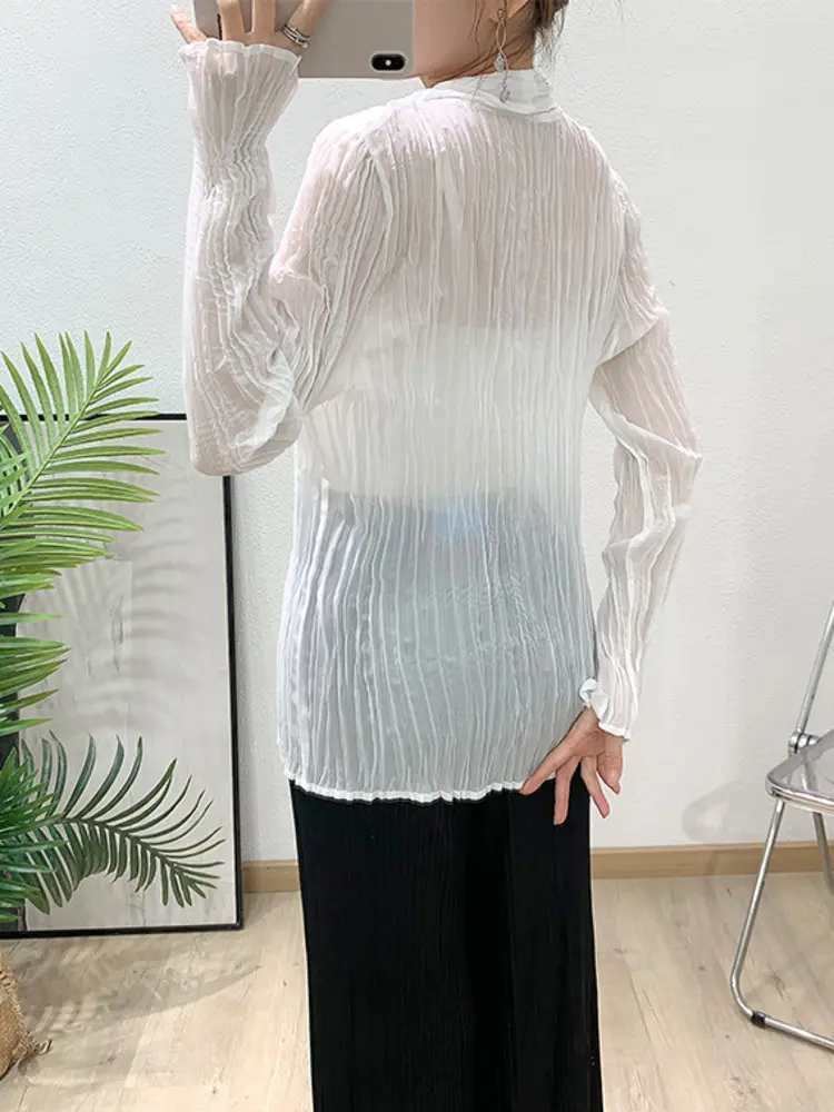 LANMREM Women's Pleated Sunscreen Shirt Elastic Slim Long Sleeved 2025 New Signle Button Cardigan Tops Semitransparent Blouse