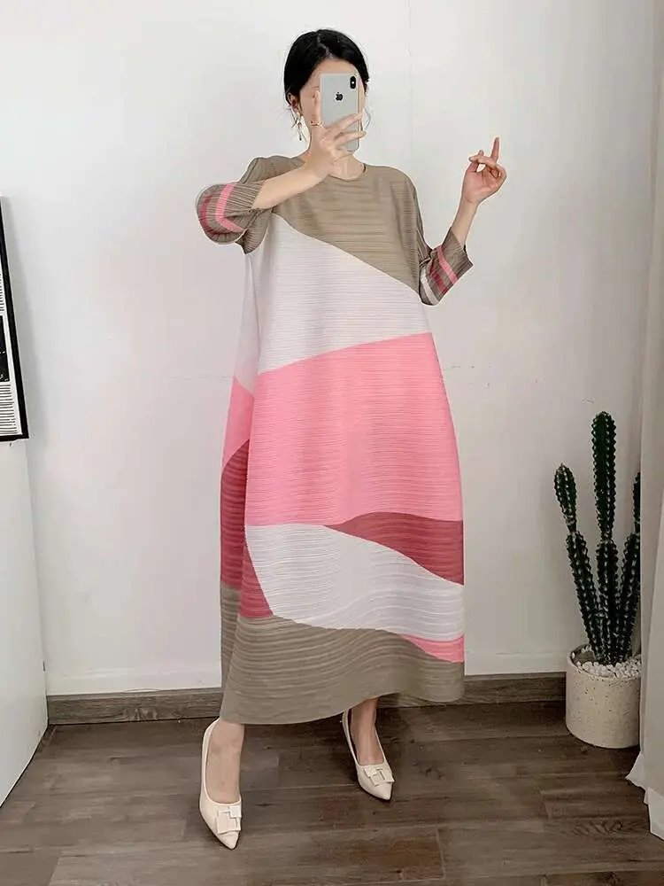 LANMREM Printed Pleated Dress Women Color Block Round Neck Long Sleeve Sides Buttons Elegant Dresses Party Clothes New 2DA1016