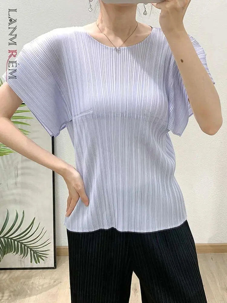 324