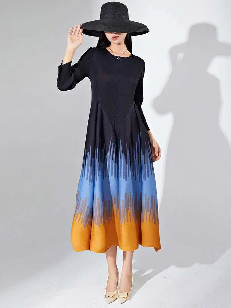LANMREM Printed Pleated Dress Long Sleeves Color Block Fold Fashion Big Dresses Female Evening Clothing 2023 New 2DA2101