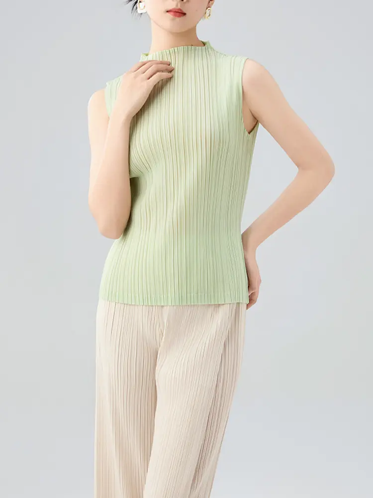 LANMREM Pleated Summer Chic Mint Green Sleeveless Stand Collar Vest Basic Slimming Versatile Top For Women 2025 New Tee 2DB2600
