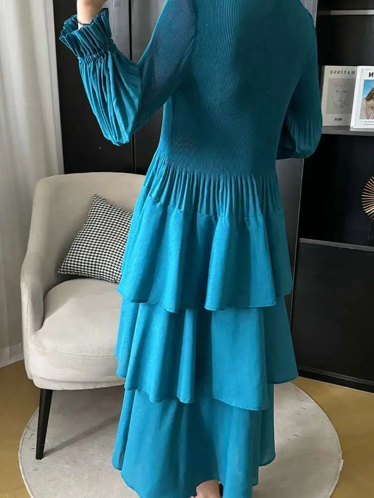 LANMREM Spring New Ruffles Dress For Women Pleated Fashion Round Necl A-line Party Dresses Solid Color 2024 Clothing 2DA4613