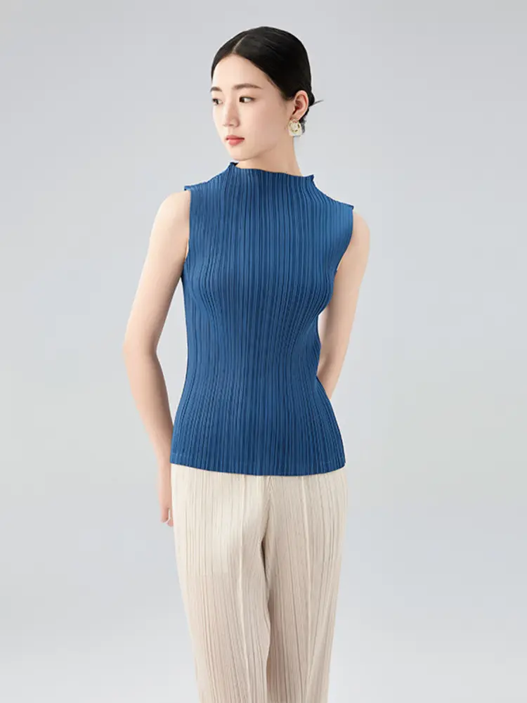 LANMREM Pleated Summer Chic Mint Green Sleeveless Stand Collar Vest Basic Slimming Versatile Top For Women 2025 New Tee 2DB2600