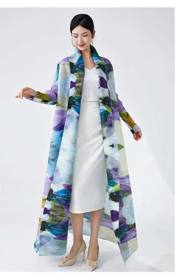 LANMREM Casual Pleated Print Trench Women's Lapel Long Sleeves Contrast Color Lace-up Gathered Waist Coat 2025 Spring New 2Z2602