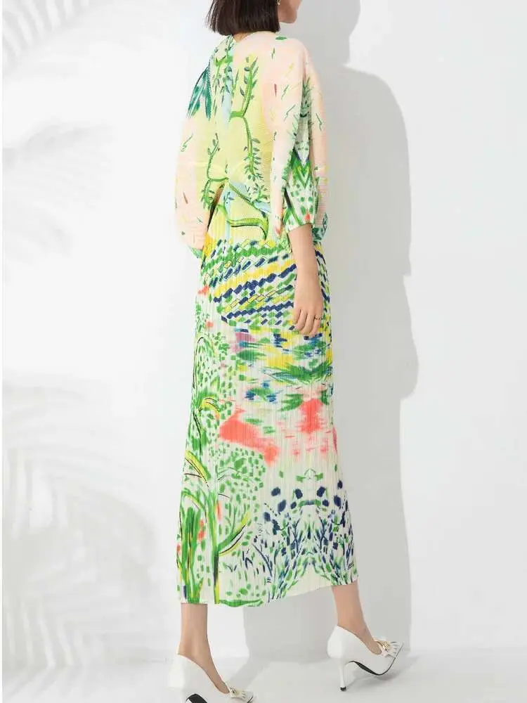 LANMREM Printed Dress For Women Bat Sleeve V-neck Pleated Loose Dresses New Fashion Oversized Feamle Festival Clothing 2DA3994