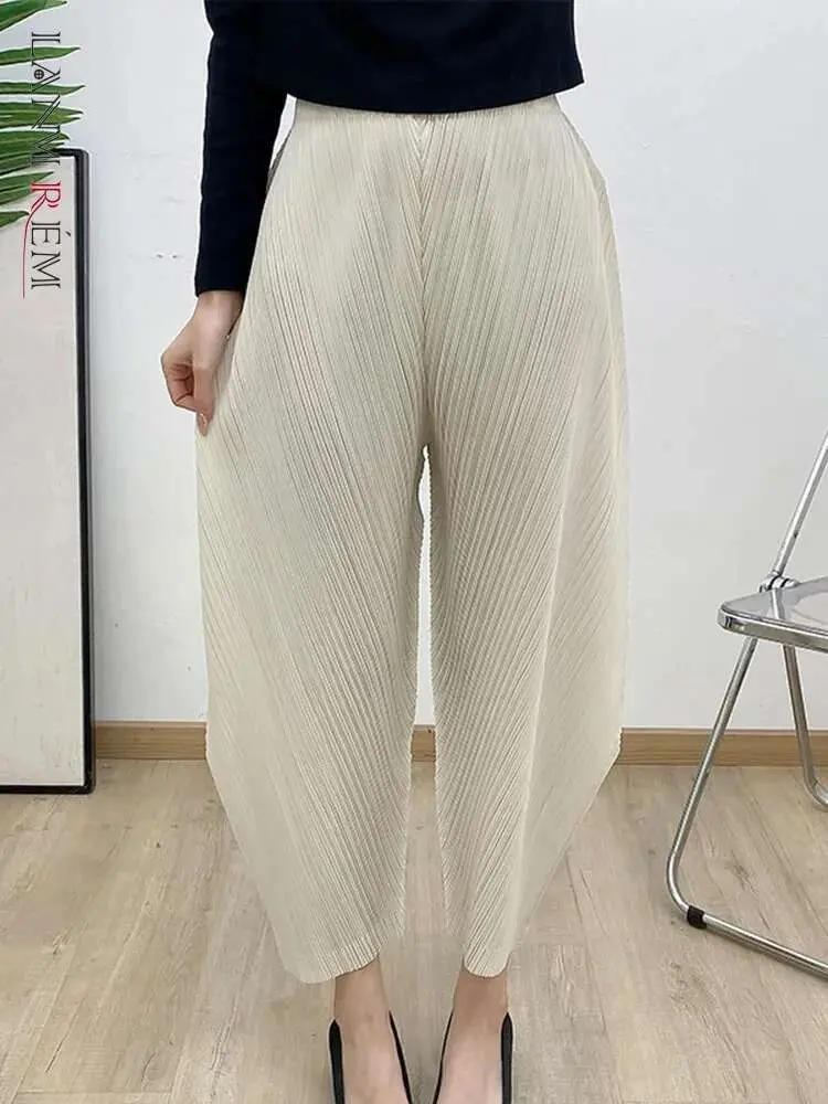 324