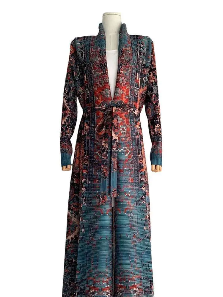 LANMREM Maxi Robe Printed Long Sleeves Loose Big Size Pleated Windbreaker Coats Female Trendy Clothing 2025 Spring New 2DA7821