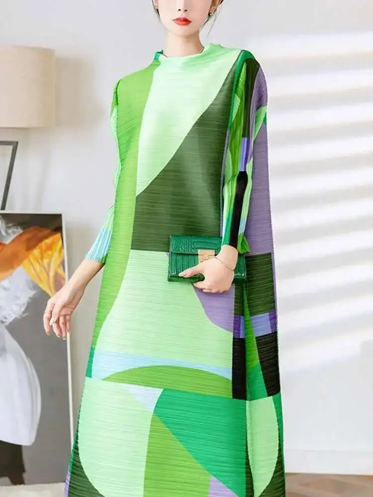 LANMREM Niche Design Geometric Colorblock Patchwork Design Pleated Dress Women's 2025 New O-neck  Wrist Sleeve Dresses 2DB3203