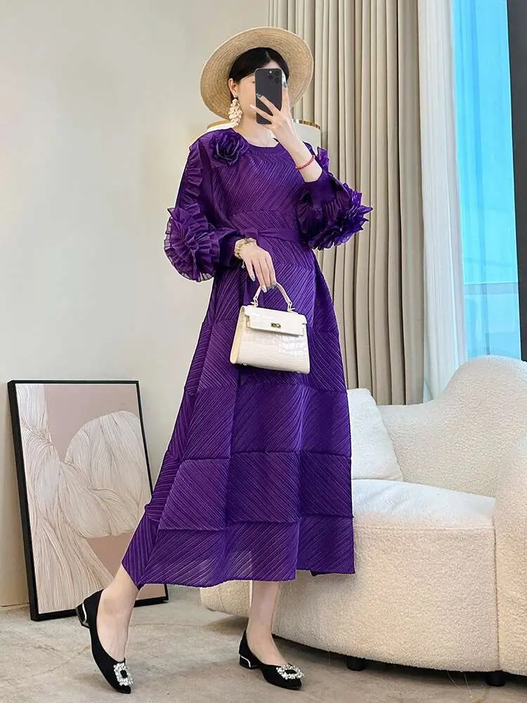 LANMREM High Quality Bandage Dresses Three Dimensional Flower Splicing Design Women's Pleated Dress 2025 New Chic Cloth 2DB2992