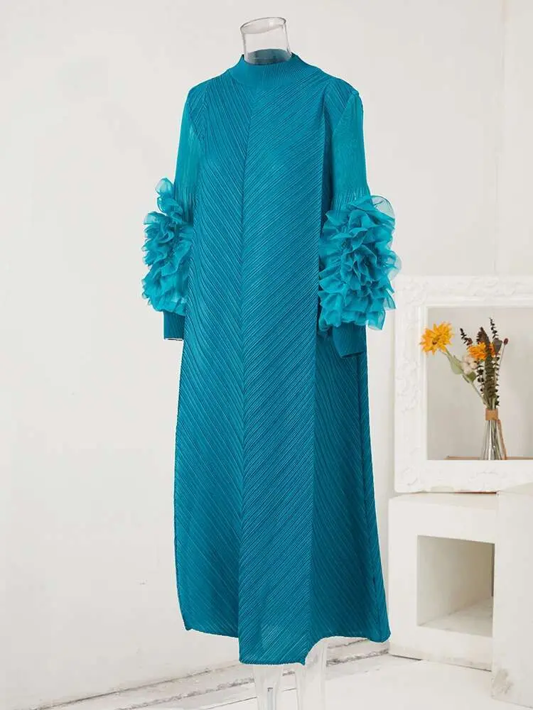 LANMREM Maxi Pleated Dress Round Neck Spliced Fungus Full Sleeve Dresses For Women 2025 New Spring Clothing 2Qa1331