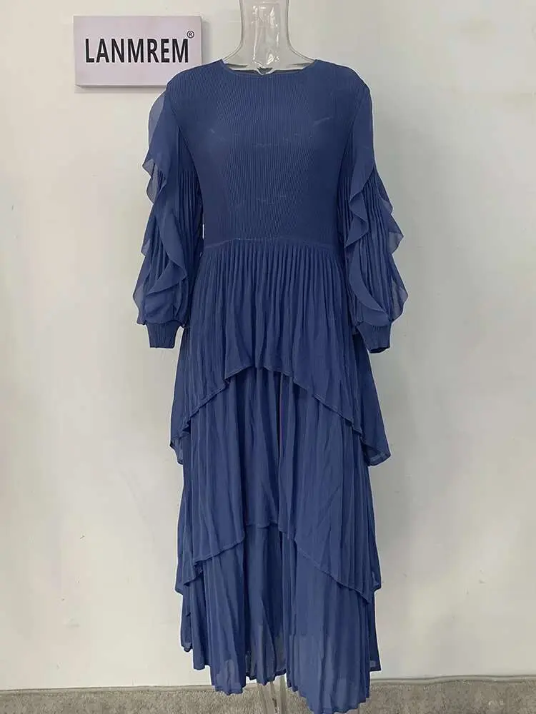 LANMREM Ruffles Pleated Dress Women Long Sleeves Fashion Solid Color High Waist Stitching Dresses Party Clothing New 2DA1713
