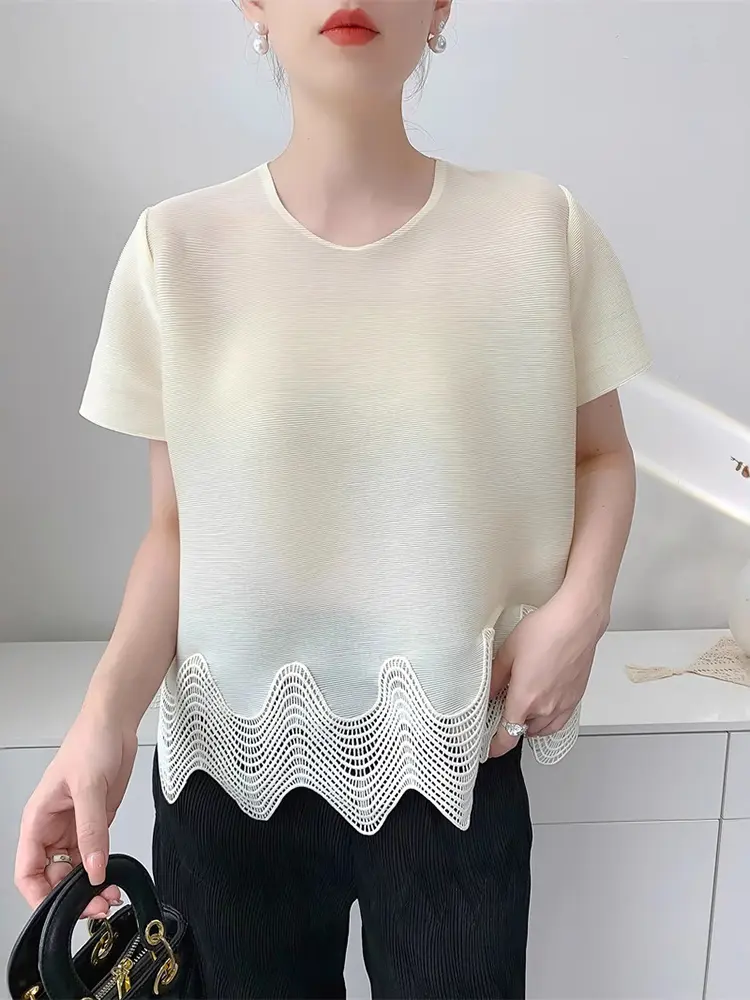LANMREM Black High-end Patchwork Lace Summer Pleated Top For Women Chic Casual Loose Short Sleeve T-shirt Round Neck Tee 2DB3360