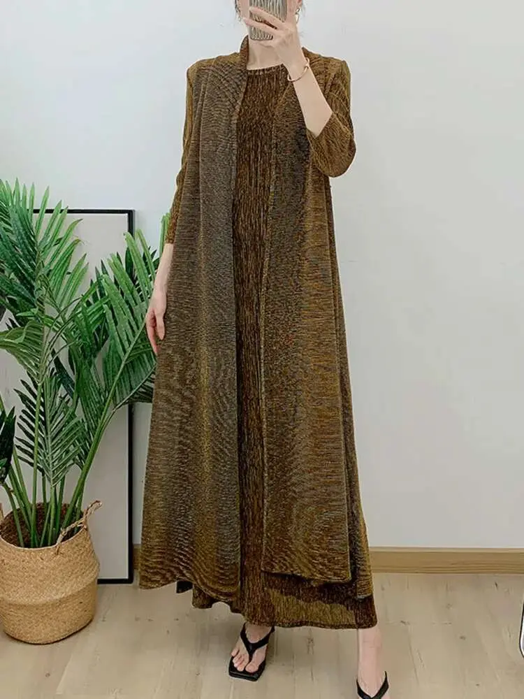 LANMREM Pleated 2 Pieces Sets Solid Color Fashion Long Sleeves Coat Round Neck Sleeveless Dress 2025 Spring New Clothing 2AA1750