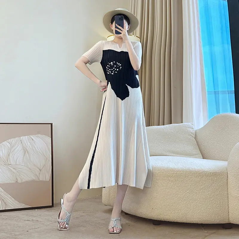 LANMREM Printting Elastic Loose Pleated Women's Summer Dress Chic New Short Sleeve Fashion Side Vent Design Dresses 2DB3870