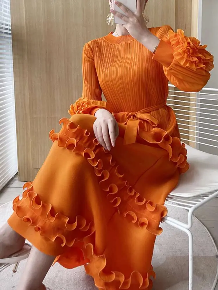 LANMREM Elegant Women Pleated Dress O Neck 3D Floral Long Sleeves Fungus Spliced Design A-line Dresses Fashion Party New 2AA1375