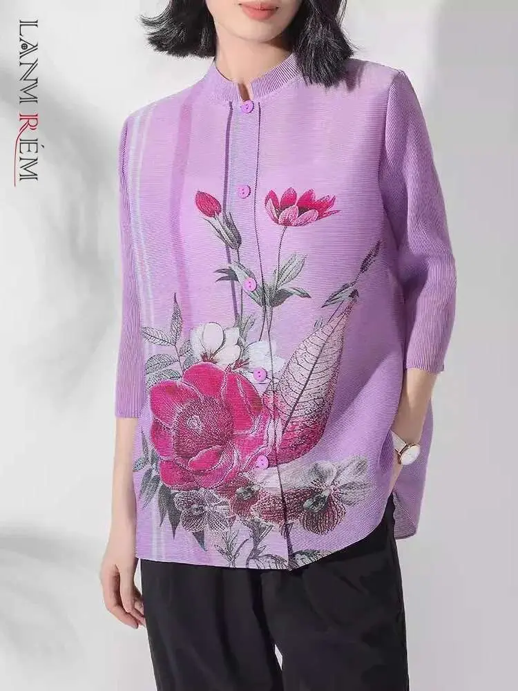 LANMREM Chinese Style Print Pleated Shirt Women Stand Collar Three Quarter Sleeve Single Breasted Blouses 2025 Spring New 2Z2543