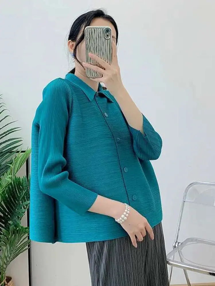 LANMREM Pleated Shirts Lapel Solid Color Single Breasted Three Quarter Sleeves Thin Top 2025 Spring New Casual Clothing 2DA1333